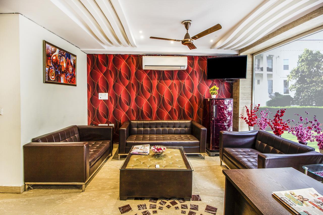 Fabexpress Le Continental Paharganj New Delhi Hotell Exteriör bild