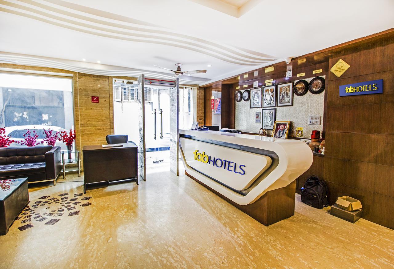 Fabexpress Le Continental Paharganj New Delhi Hotell Exteriör bild