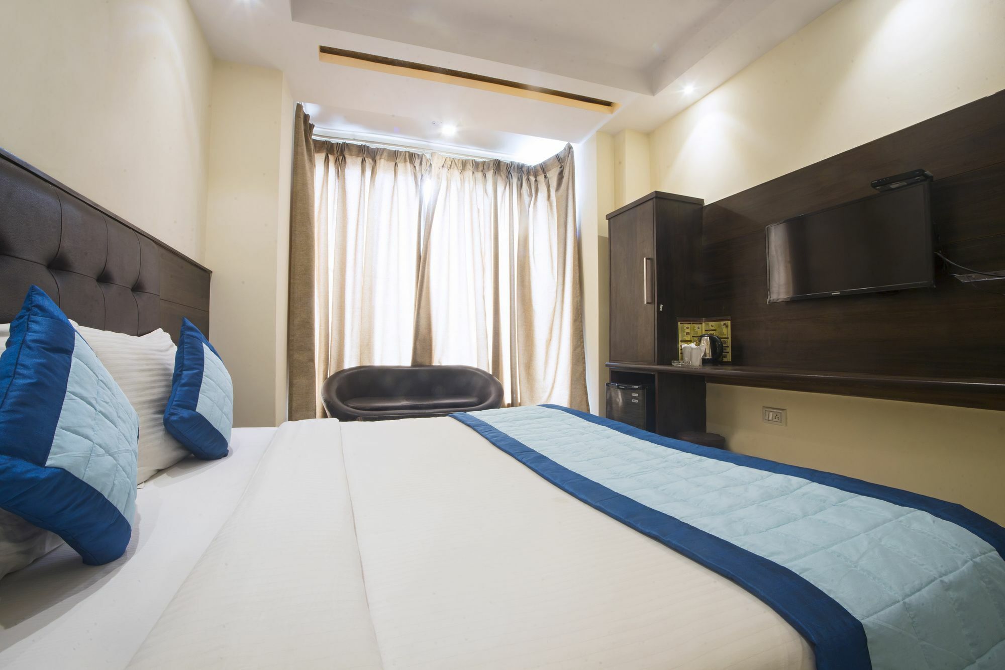Fabexpress Le Continental Paharganj New Delhi Hotell Exteriör bild