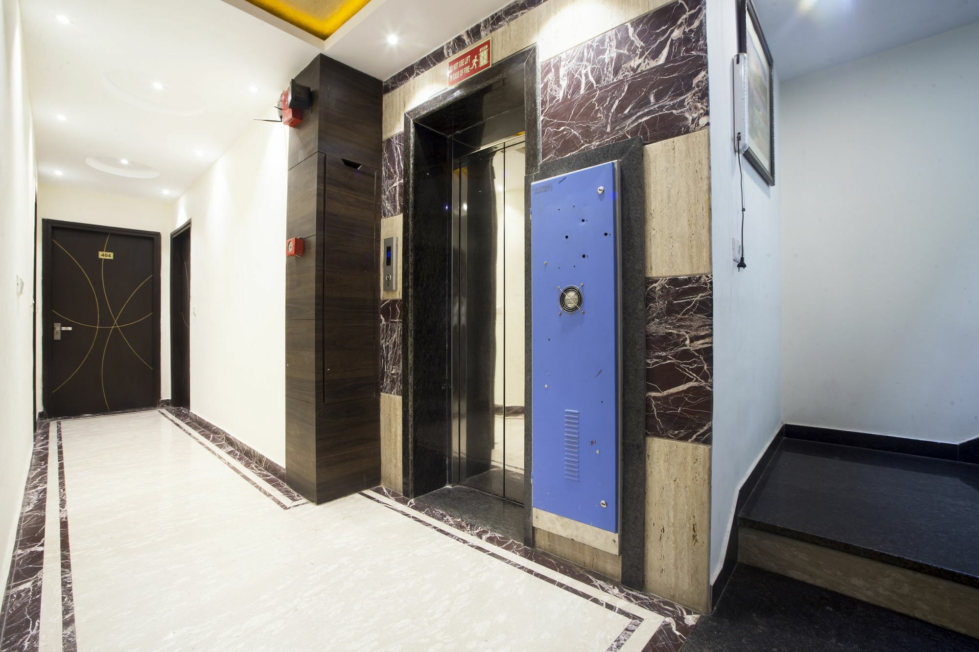Fabexpress Le Continental Paharganj New Delhi Hotell Exteriör bild